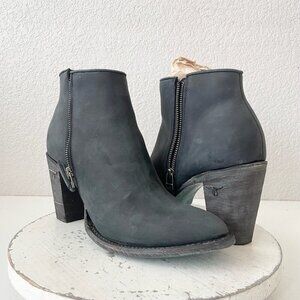 New Lane CHARLIE Womens Cowboy Booties Sz 11 Short Black Western Leather Cowgirl